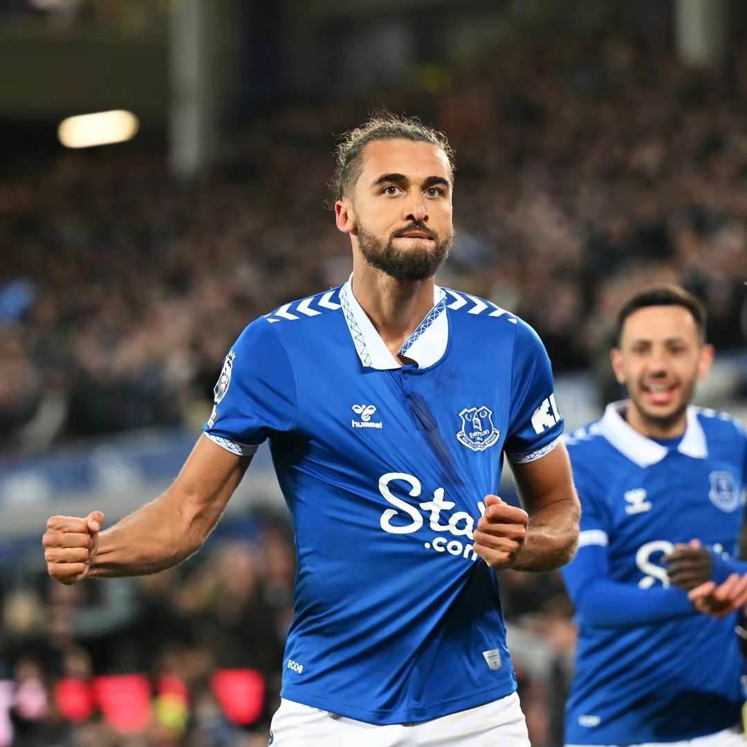 星空体育链接-利物浦胜出榜首，全队暂无失分