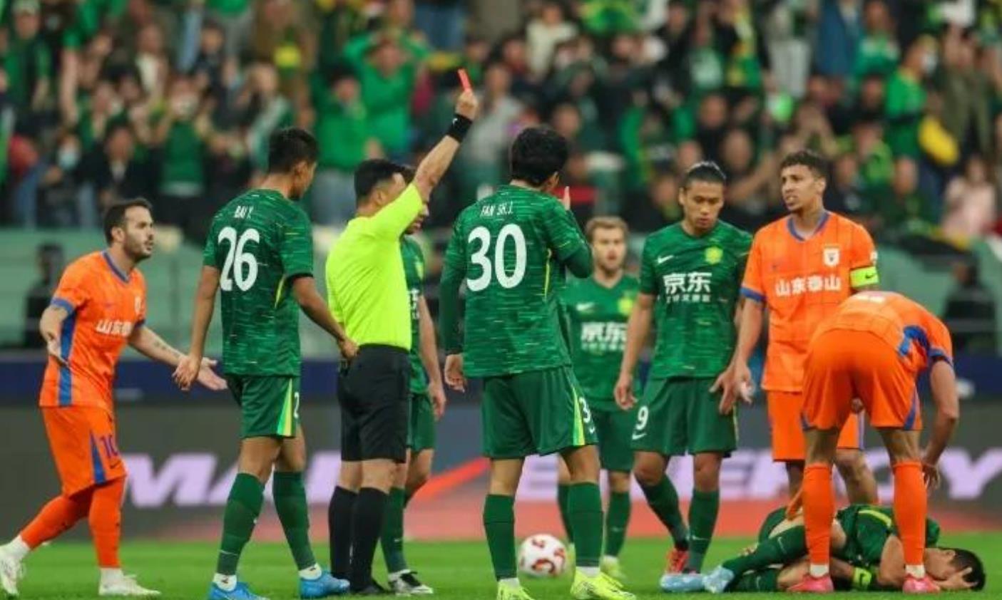 恒大挑战国安:两队实力对比,争夺胜利激烈的简单介绍 恒大挑战国安:两队实力对比,争夺胜利激烈的简单介绍