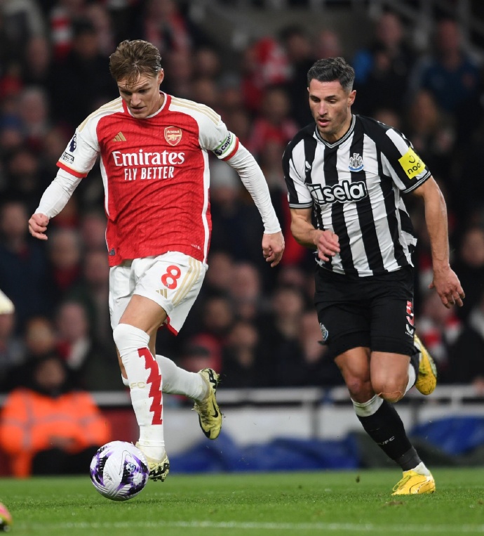 星空体育下载-阿森纳豪取胜利，成功晋级淘汰赛阶段！的简单介绍