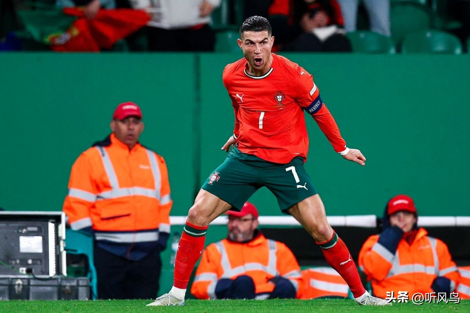 包含葡萄牙战波兰：-险胜，C罗梅开二度的词条