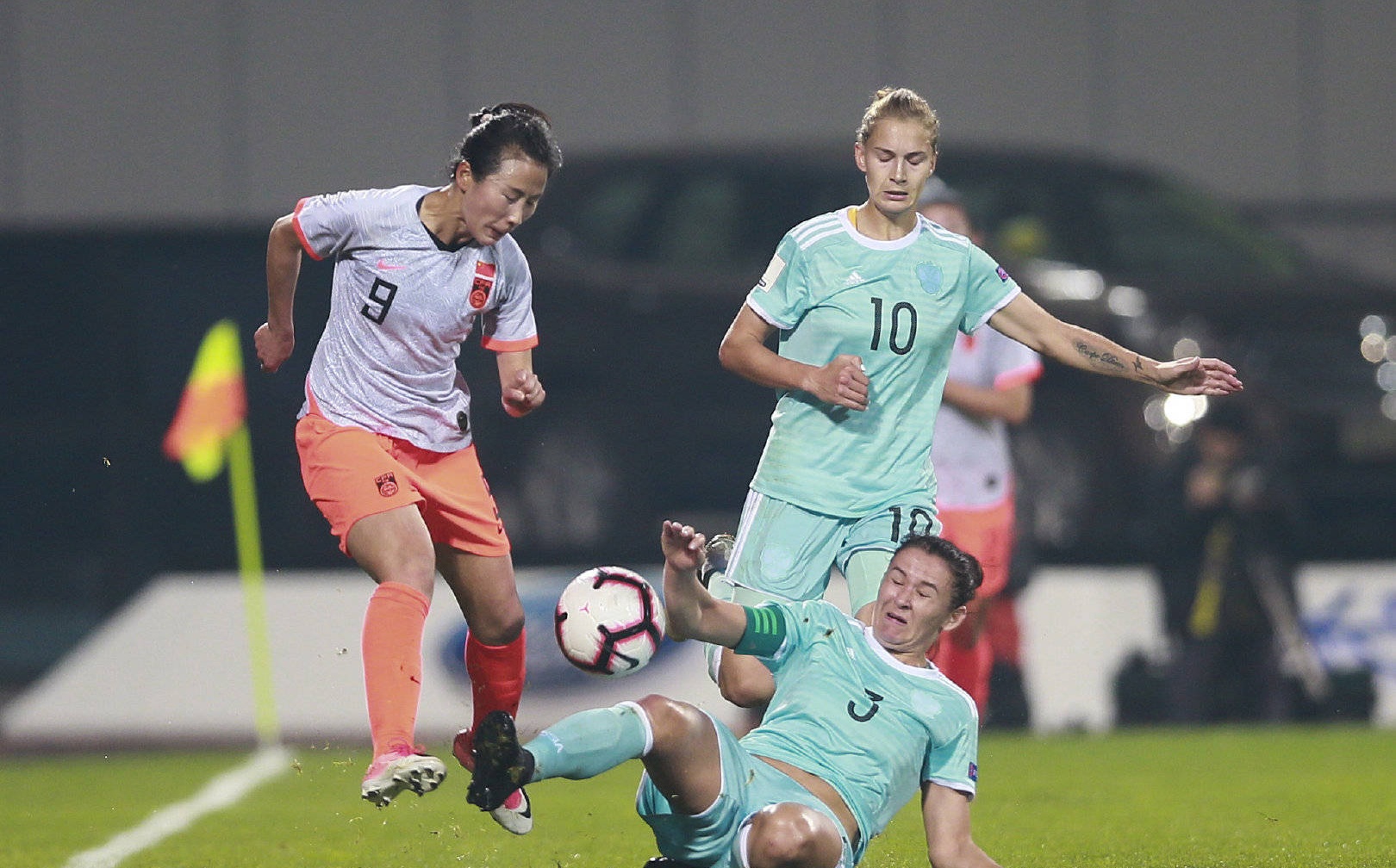 星空体育馆-俄罗斯女足意外胜巴西，晋级八强