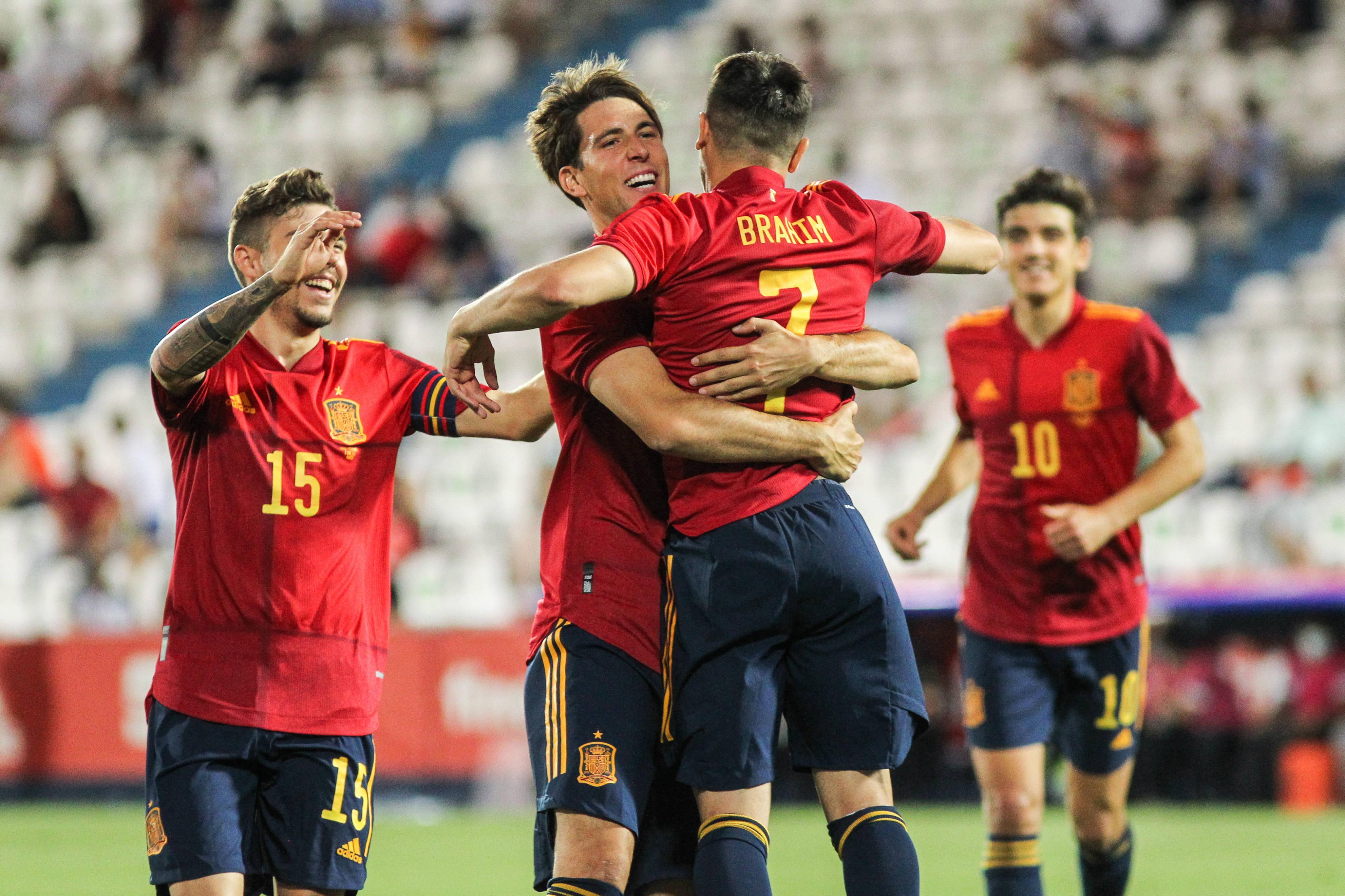 星空体育网站入口-包含罗马尼亚大胜挪威，欧预赛实力突出的词条