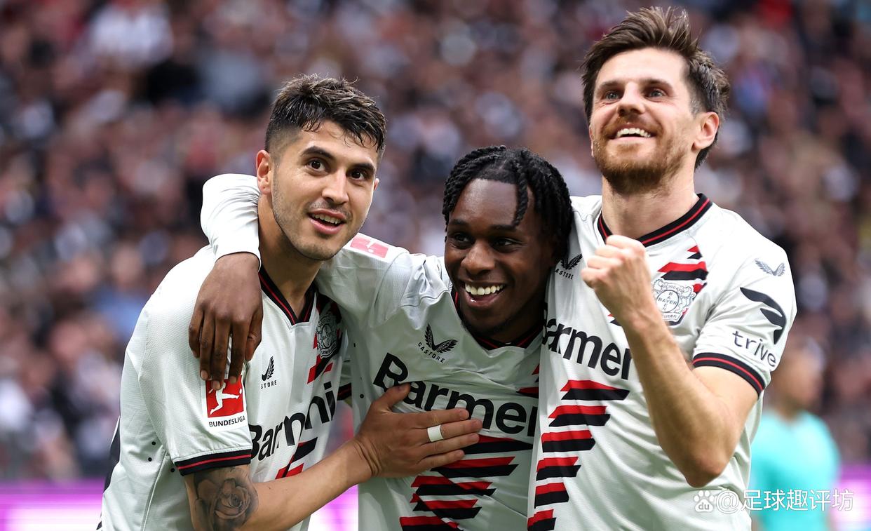 星空体育竞技-法兰克福中场受伤，团队配合受到影响