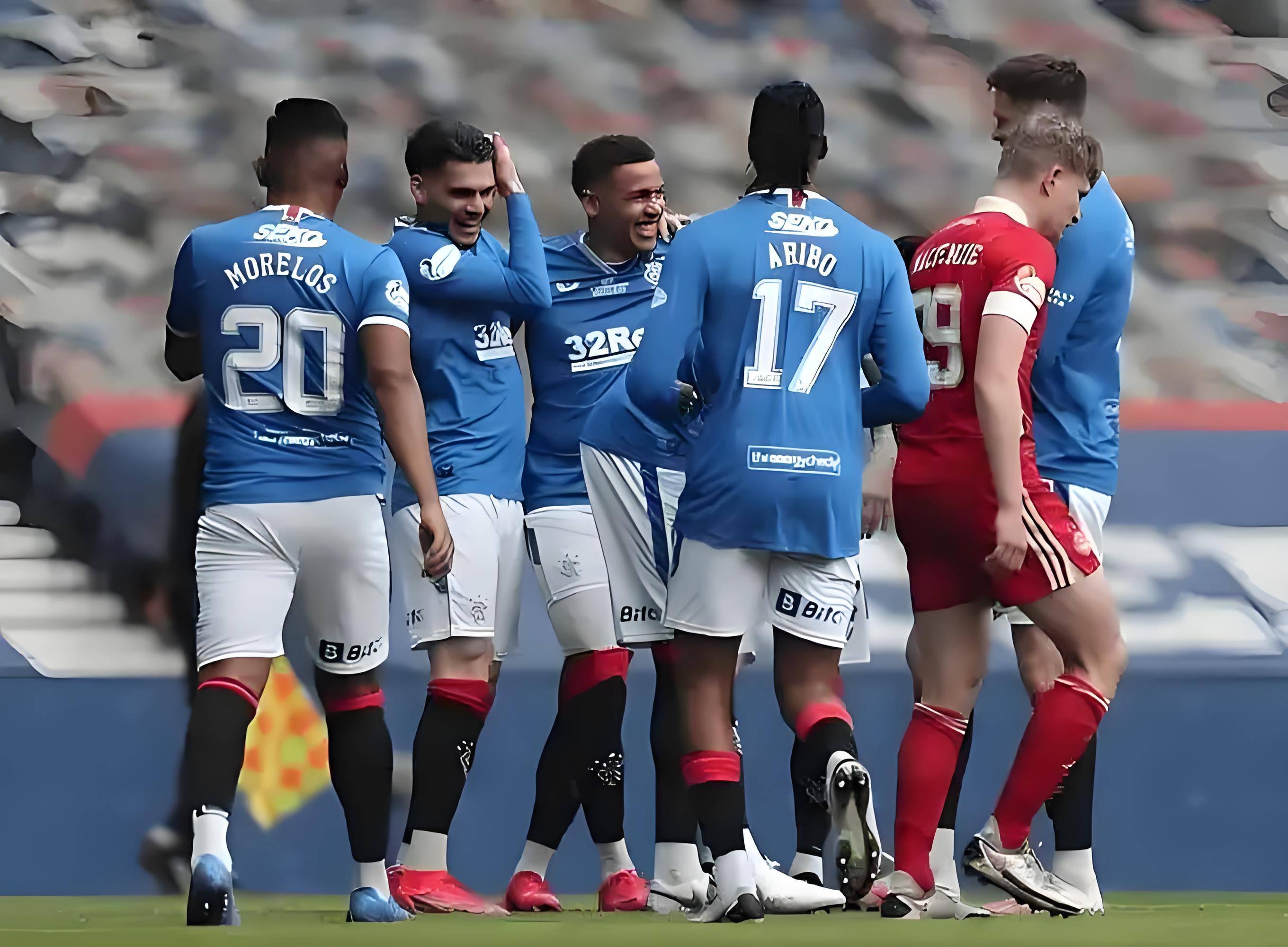 法兰克福中场受伤，团队配合受到影响