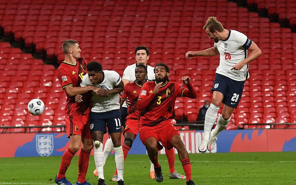 丹麦主场大胜英格兰，卫冕冠军现梦魇