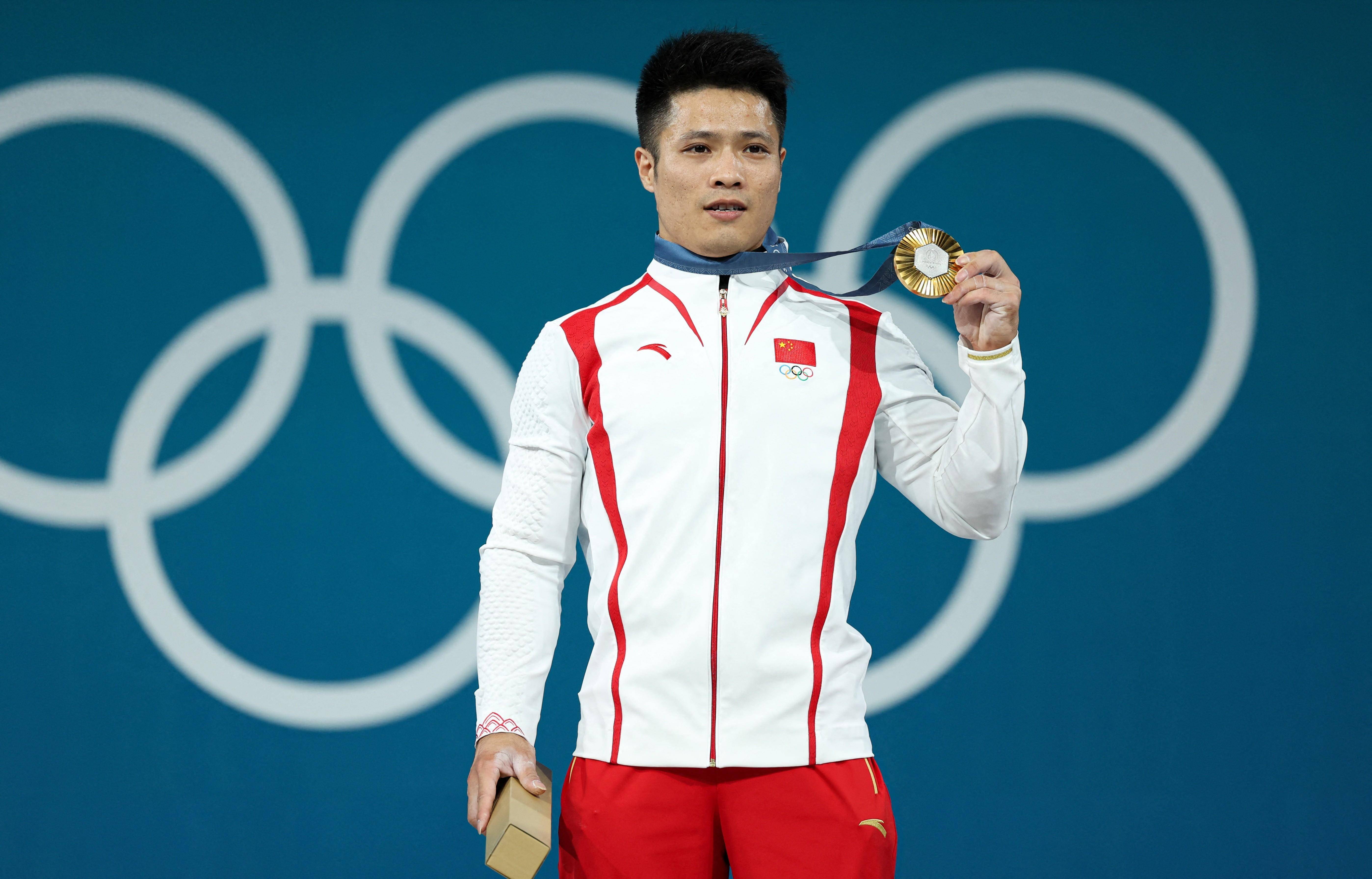 星空体育网站入口-关于战斗泪眼夺冠成功,冠军奋斗赛场为国争光的信息